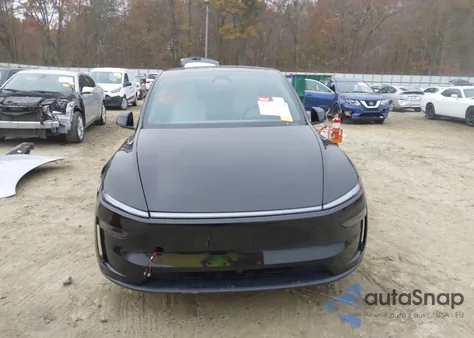 2026 Tesla Model Y Long Range Dual Motor All-Wheel Drive z USA, uszkodzony, nr VIN 7SAYGDED2TA446609